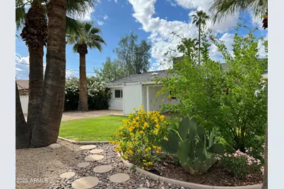 8744 E Rose Lane, Scottsdale, AZ 85250 - Photo 17