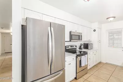 3312 S Ventura Drive, Tempe, AZ 85282 - Photo 5