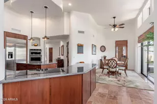 10958 E Sutherland Way, Scottsdale, AZ 85262 - Photo 15