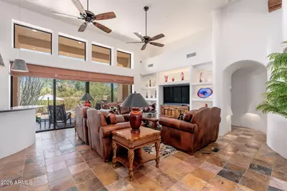 10958 E Sutherland Way, Scottsdale, AZ 85262 - Photo 3
