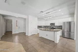 1841 E Dubois Ave, Gilbert, AZ 85298 - Photo 11