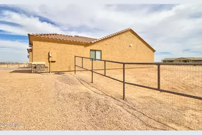 7610 W Alsdorf Road, Casa Grande, AZ 85193 - Photo 27
