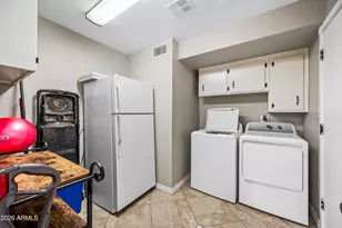 707 E Encanto Dr, Tempe, AZ 85281 - Photo 37