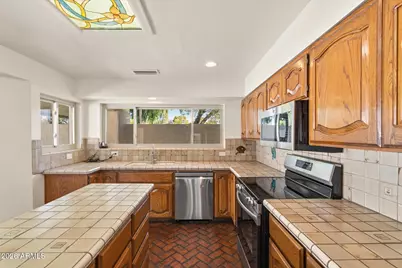 1756 W Echo Lane, Phoenix, AZ 85021 - Photo 13