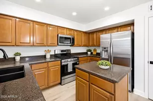 475 S Seawynds Blvd, Gilbert, AZ 85233 - Photo 9