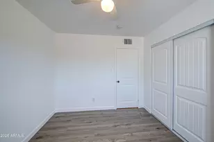 6002 W Catalina Dr, Phoenix, AZ 85033 - Photo 13