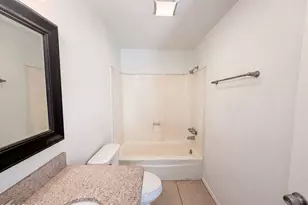 5617 W Hatcher Rd, Glendale, AZ 85302 - Photo 17