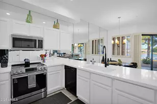 8270 N Hayden Rd, Scottsdale, AZ 85258 - Photo 3