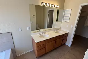 12721 W Palm Ln, Avondale, AZ 85392 - Photo 11