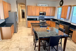 45249 W Windrose Dr, Maricopa, AZ 85139 - Photo 7