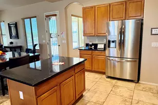 45249 W Windrose Dr, Maricopa, AZ 85139 - Photo 5