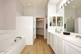 8270 N Hayden Rd, Scottsdale, AZ 85258 - Photo 19