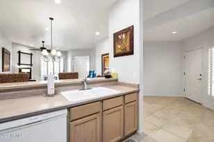 8270 N Hayden Rd, Scottsdale, AZ 85258 - Photo 9