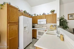 1862 E Peach Tree Dr, Chandler, AZ 85249 - Photo 11