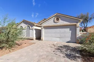 1862 E Peach Tree Dr, Chandler, AZ 85249 - Photo 1