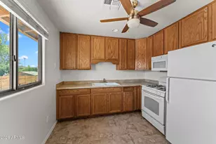 512 N Jackson St, Wickenburg, AZ 85390 - Photo 3