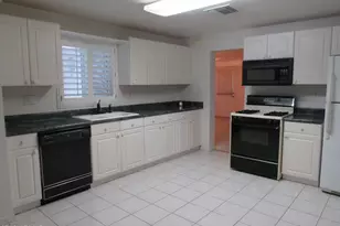 12602 North 22nd St, Phoenix, AZ 85022 - Photo 23