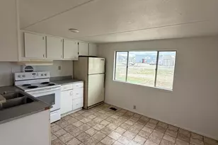 15835 S Cordes Lakes Dr, Mayer, AZ 86333 - Photo 9