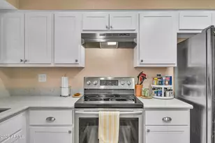 10323 W Audrey Dr, Sun City, AZ 85351 - Photo 11