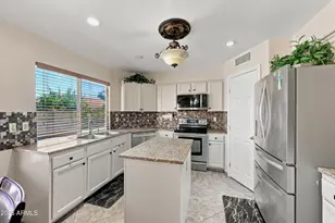 735 E Geronimo St, Chandler, AZ 85225 - Photo 11