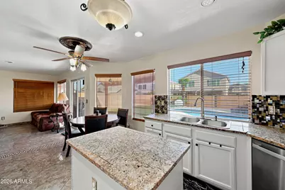 735 E Geronimo Street, Chandler, AZ 85225 - Photo 9