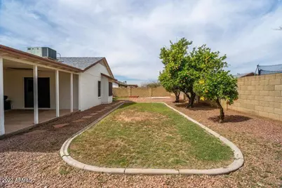 8826 W Diana Avenue, Peoria, AZ 85345 - Photo 19