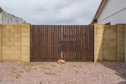 8826 W Diana Avenue, Peoria, AZ 85345 - Photo 21