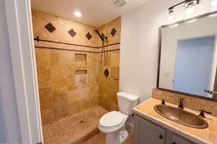 17645 W Hale Bopp Dr, Goodyear, AZ 85338 - Photo 15