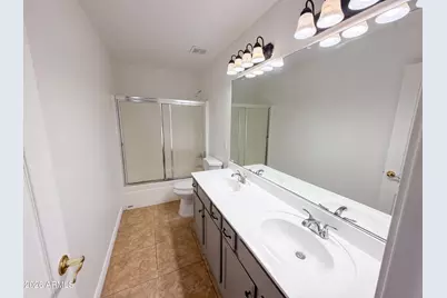 17645 W Hale Bopp Drive, Goodyear, AZ 85338 - Photo 21