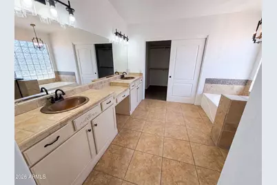 17645 W Hale Bopp Drive, Goodyear, AZ 85338 - Photo 17