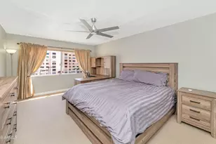 7830 E Camelback Rd, Scottsdale, AZ 85251 - Photo 15
