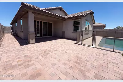 2831 W Rainbow Drive, San Tan Valley, AZ 85144 - Photo 5