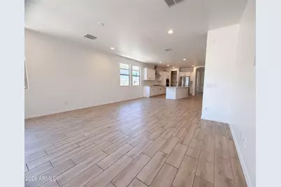2831 W Rainbow Drive, San Tan Valley, AZ 85144 - Photo 7
