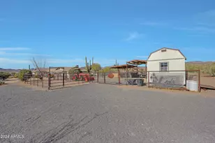 6914 E Highland Rd, Cave Creek, AZ 85331 - Photo 31