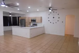 4204 S 78th Ln, Phoenix, AZ 85043 - Photo 5
