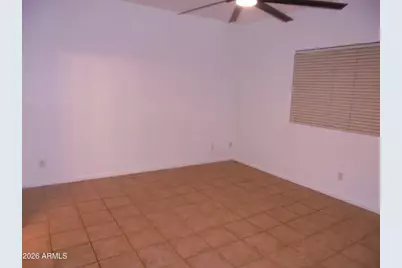 4204 S 78th Lane, Phoenix, AZ 85043 - Photo 15