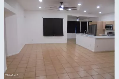 4204 S 78th Lane, Phoenix, AZ 85043 - Photo 5