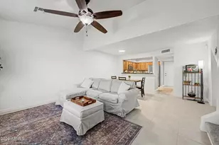 4805 E Kachina Trail, Phoenix, AZ 85044 - Photo 3
