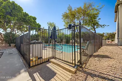 4805 E Kachina Trail #15, Phoenix, AZ 85044 - Photo 25