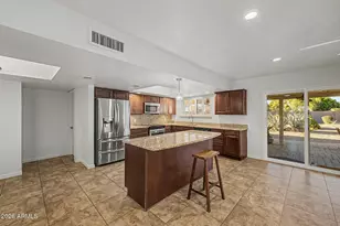 23235 N 89th Dr, Peoria, AZ 85383 - Photo 21