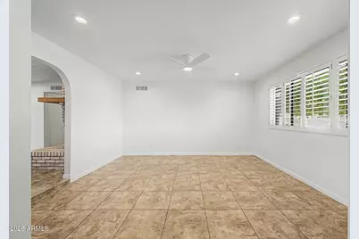 23235 N 89th Drive, Peoria, AZ 85383 - Photo 9