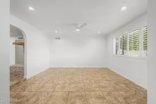 23235 N 89th Dr, Peoria, AZ 85383 - Photo 9