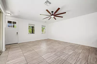 20909 W Maiden Lane, Buckeye, AZ 85396 - Photo 7