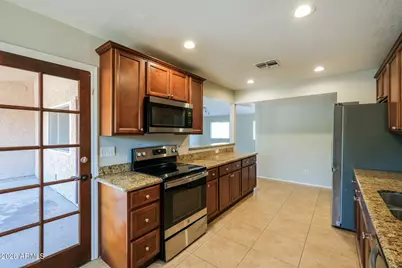 3551 W Joan De Arc Avenue, Phoenix, AZ 85029 - Photo 11