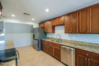 3551 W Joan De Arc Avenue, Phoenix, AZ 85029 - Photo 13