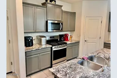 2723 W Apollo Road, Phoenix, AZ 85041 - Photo 7