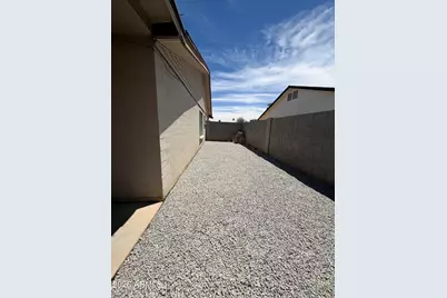 4044 W Cholla Street, Phoenix, AZ 85029 - Photo 25