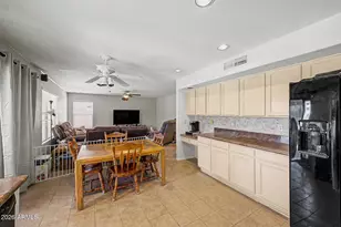 10405 W Primrose Dr, Avondale, AZ 85392 - Photo 5