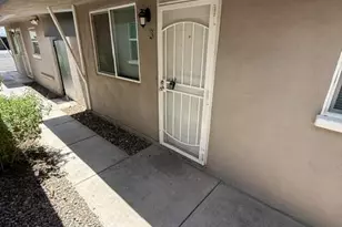 2308 N 28th Pl, Phoenix, AZ 85008 - Photo 11
