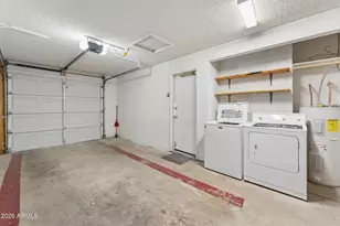 10018 N 97th Dr, Peoria, AZ 85345 - Photo 21